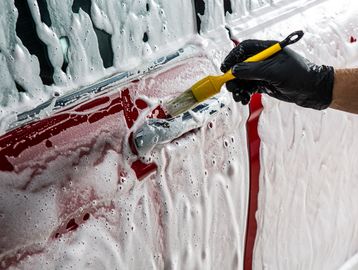 Advanced hand detail work